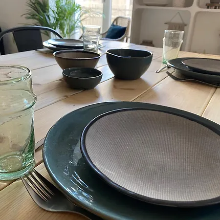 Lägenhet Cosy, Gare 5 Minutes Et Cinema *